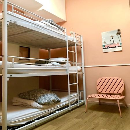Trendy Hostel 이브리쉬르센 외부 사진