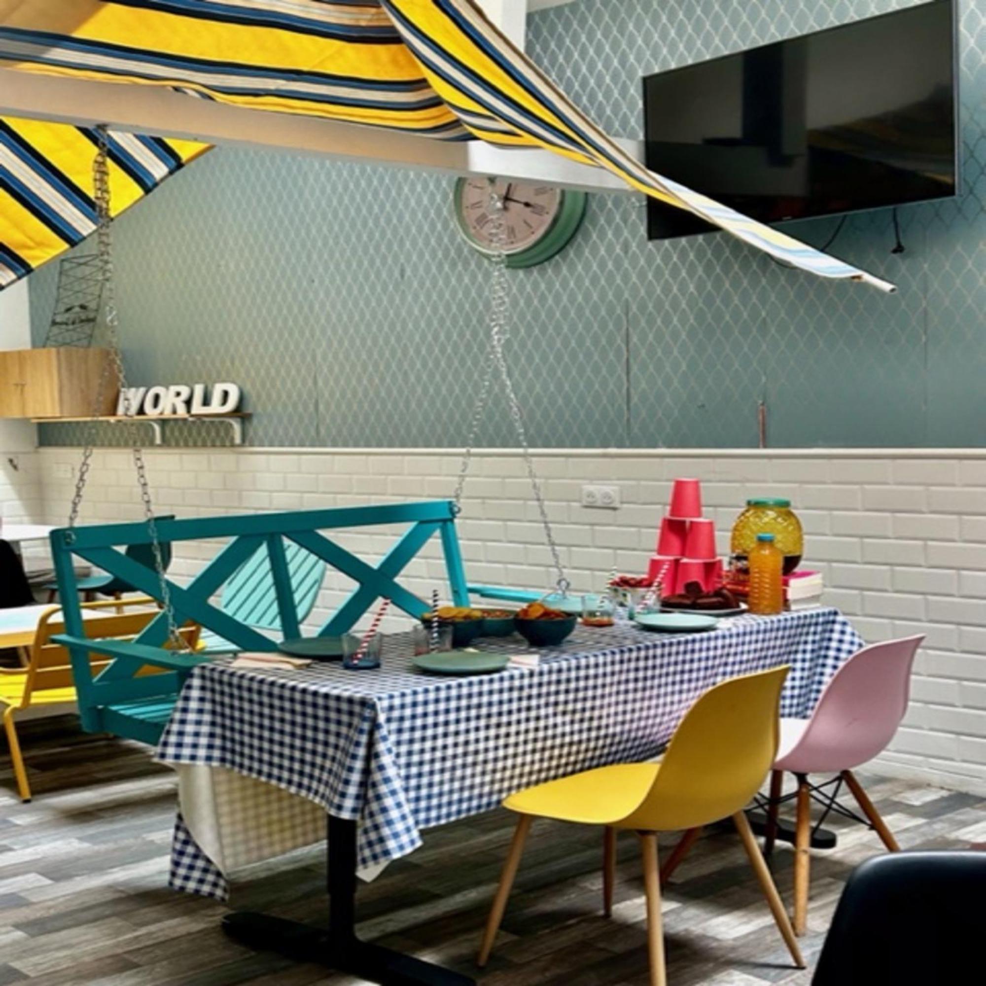Trendy Hostel 이브리쉬르센 외부 사진