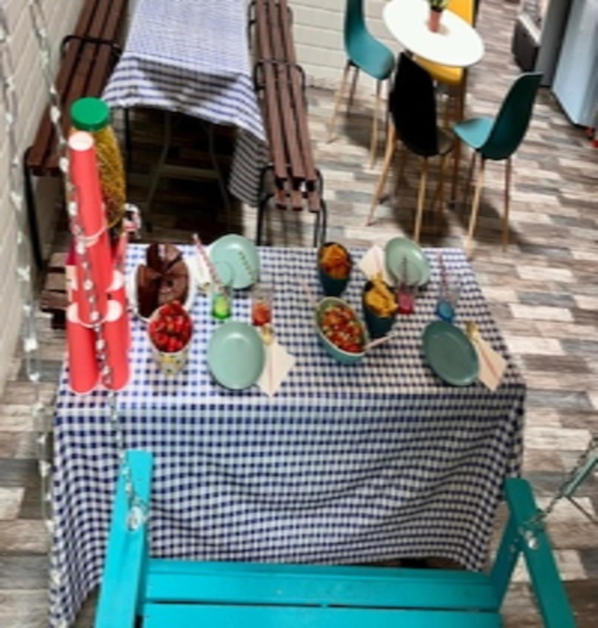 Trendy Hostel 이브리쉬르센 외부 사진